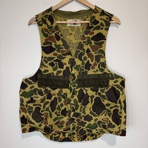 Camouflage Button-Up Vest